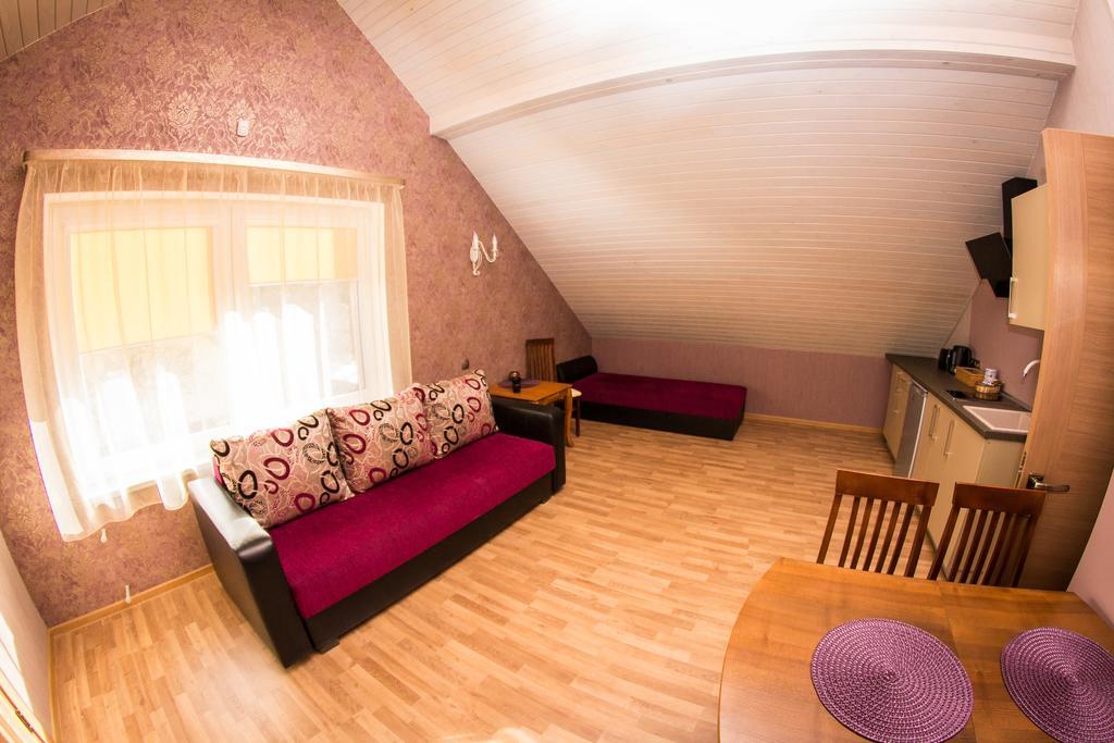 Romance Ventspils Buitenkant foto