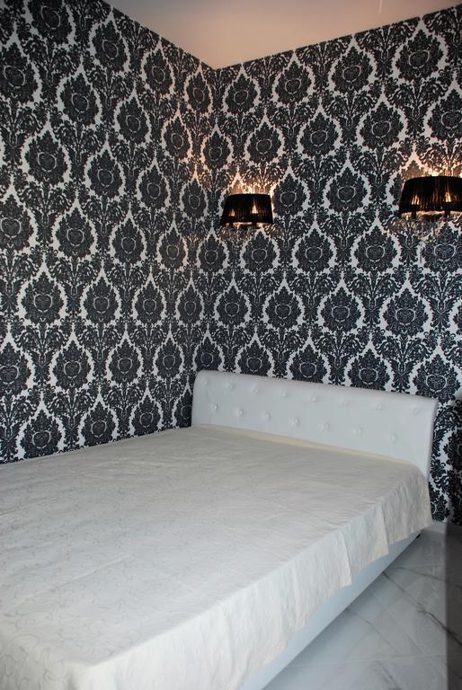 Romance Ventspils Buitenkant foto